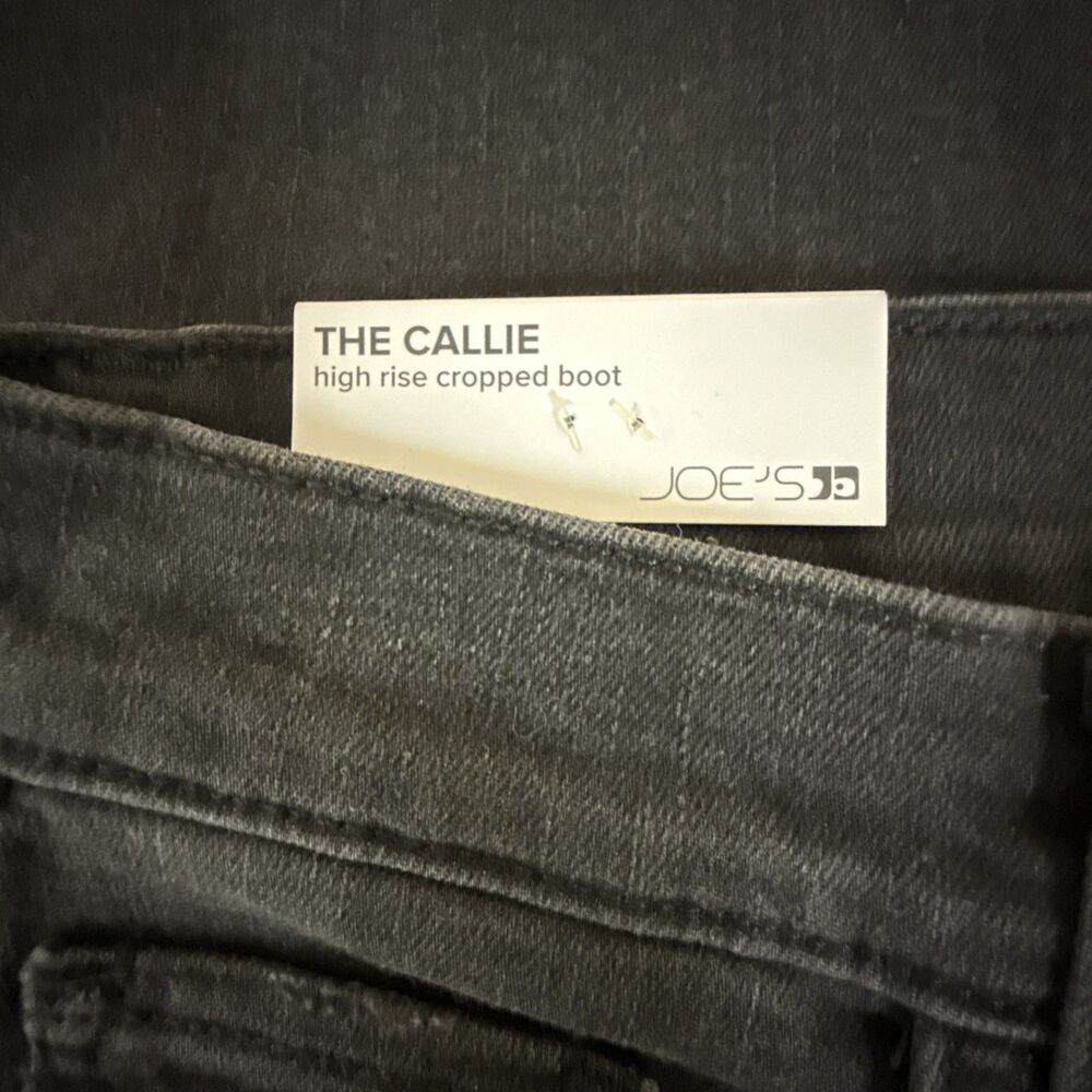 Joe’s Jeans The Callie with Raw Hem Delphine Black High Rise Cropped Boot - 27 - Picture 5 of 8